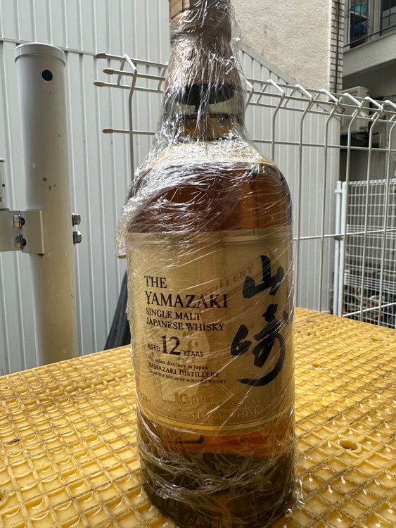 山崎12年（お酒）の商品画像 - 査定依頼日：2026年10月30日 - 最高査定価格：21,500円
