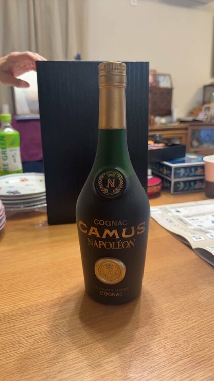 ブランデー カミュ（お酒）の商品画像 - 査定依頼日：2026年9月18日 - 最高査定価格：2,000円