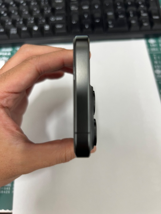 iPhone iPhone 15 Pro 256GB SIMフリー（スマホ）の商品画像 - 査定依頼日：2026年8月7日 - 最高査定価格：81,000円