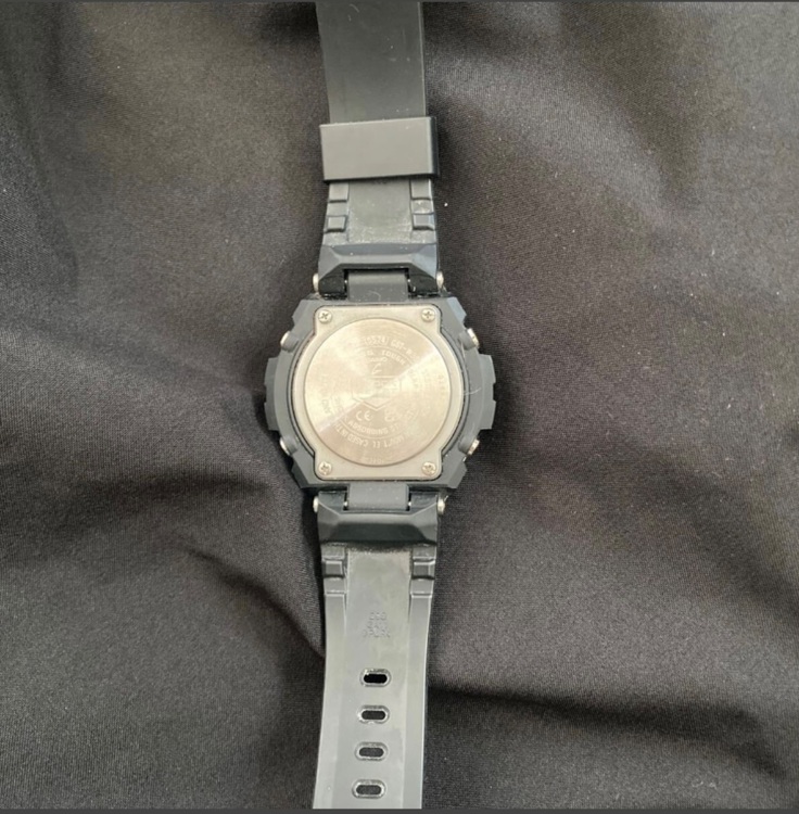 CASIO G-SHOCK GST-w300-1AJF（高級時計）の商品画像 - 査定依頼日：2025年7月12日 - 最高査定価格：10,000円