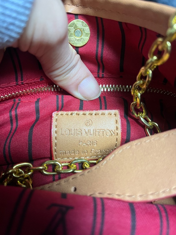 070117（ブランドバッグ）の商品画像 - 査定依頼日：2026年2月12日 - 最高査定価格：170,000円