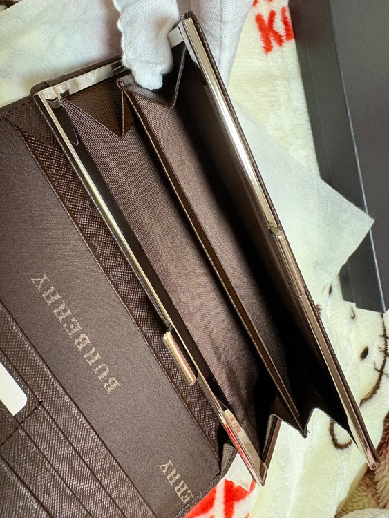 その他 バーバリー （ブランドバッグ）の商品画像 - 査定依頼日：2025年11月14日 - 最高査定価格：3,000円