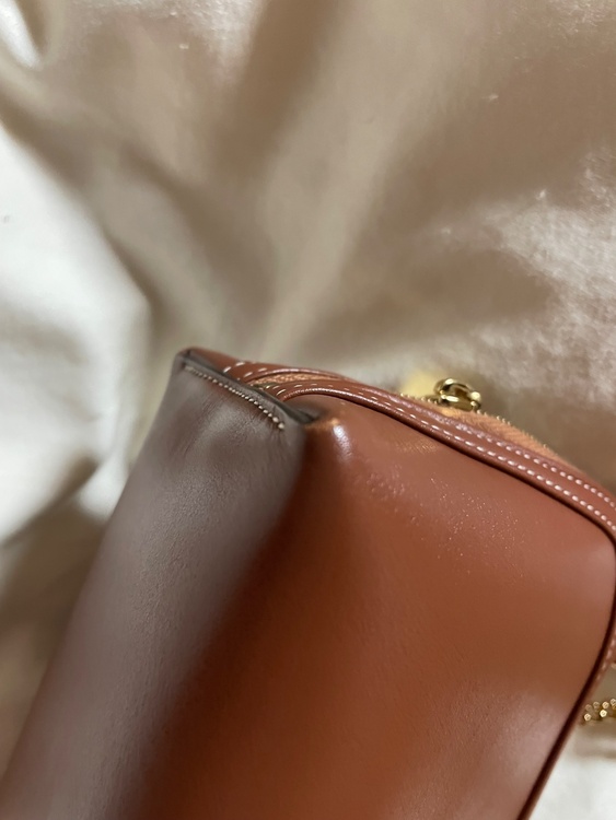 セリーヌ  （ブランドバッグ）の商品画像 - 査定依頼日：2025年12月4日 - 最高査定価格：105,000円