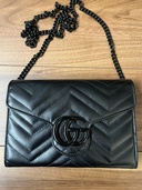 チェーンウォレット（ブランドバッグ）の商品画像 - 査定依頼日：2026年3月10日 - 最高査定価格：115,000円