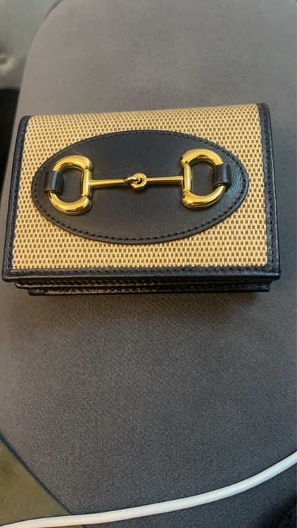 財布（古着・ファッション）の商品画像 - 査定依頼日：2025年12月1日 - 最高査定価格：30,000円