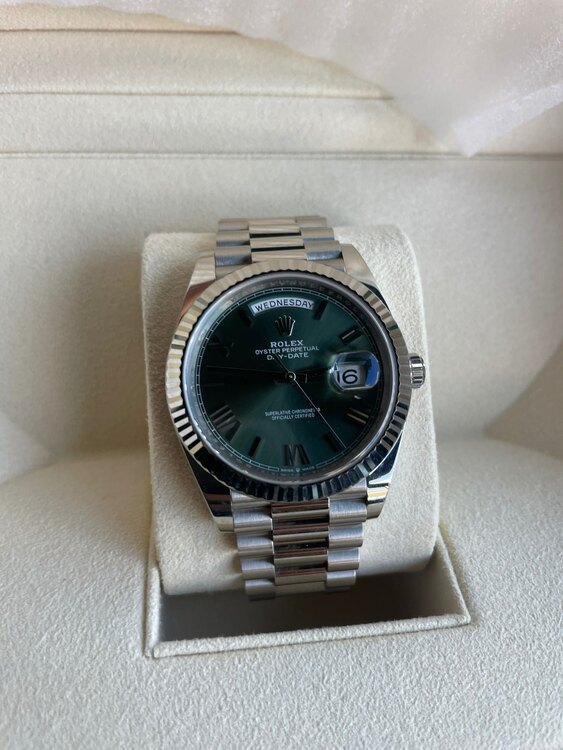 ロレックス デイデイト 22823（高級時計）の商品画像 - 査定依頼日：2025年4月16日 - 最高査定価格：6,300,000円