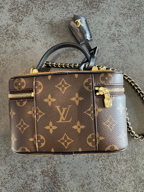 ルイヴィトン モノグラム （ブランドバッグ）の商品画像 - 査定依頼日：2025年9月29日 - 最高査定価格：200,000円