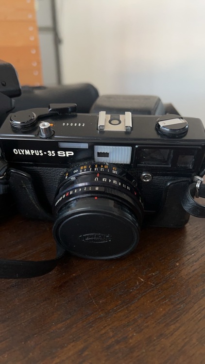 OLYMPUS 35 SP（カメラ）の商品画像 - 査定依頼日：2025年12月17日 - 最高査定価格：15,000円