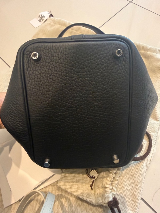 ピコタンロックpm（ブランドバッグ）の商品画像 - 査定依頼日：2026年1月15日 - 最高査定価格：590,000円