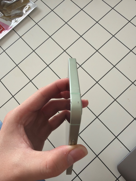 iPhone 12 128GB au（スマホ）の商品画像 - 査定依頼日：2026年1月31日 - 最高査定価格：21,000円