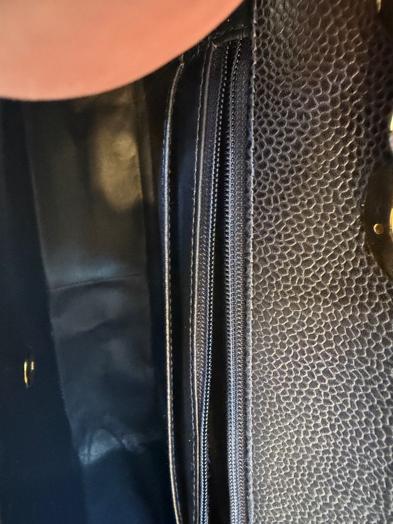 マトラッセキャビアスキン30（ブランドバッグ）の商品画像 - 査定依頼日：2026年2月27日 - 最高査定価格：700,000円