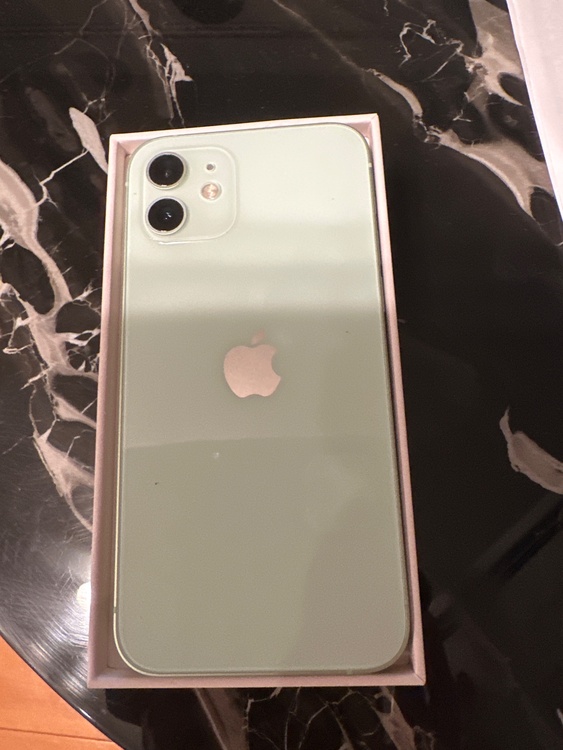 iPhone iPhone8 64GB 楽天モバイル（スマホ）の商品画像 - 査定依頼日：2026年9月13日 - 最高査定価格：23,000円
