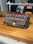 ラヴェッロ（ブランドバッグ）の商品画像 - 査定依頼日：2026年4月7日 - 最高査定価格：75,000円