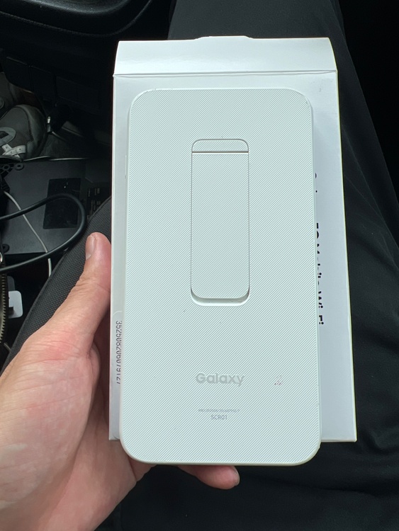 Galaxy 5G Mobile Wi-Fi （SCR01）（家電）の商品画像 - 査定依頼日：2026年9月7日 - 最高査定価格：2,510円