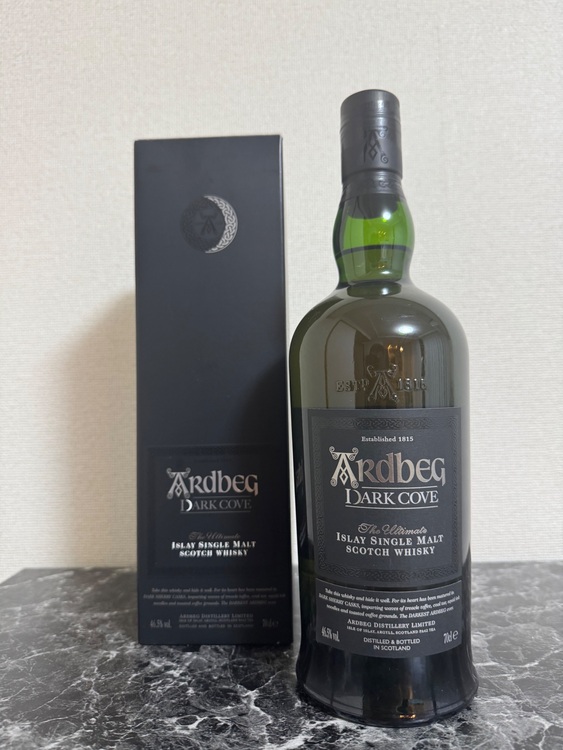 Ardbeg ダークコーヴ（お酒）の商品画像 - 査定依頼日：2025年11月2日 - 最高査定価格：21,000円