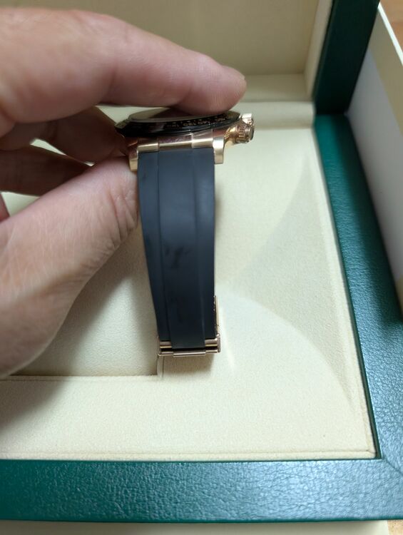 チョコレート（高級時計）の商品画像 - 査定依頼日：2025年10月29日 - 最高査定価格：6,000,000円