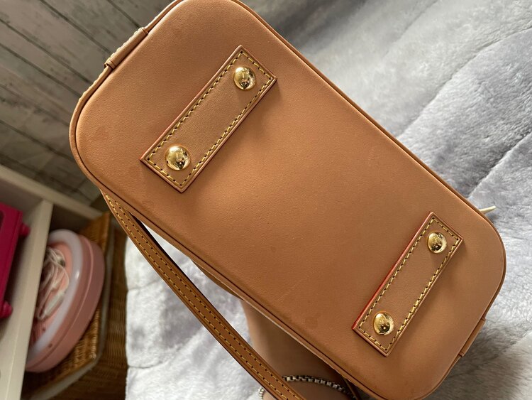 ルイヴィトン モノグラム （ブランドバッグ）の商品画像 - 査定依頼日：2025年2月9日 - 最高査定価格：200,000円