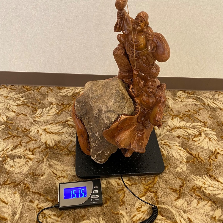 石を抱く大黒様　恵比寿さま15kg（美術品・骨董品）の商品画像 - 査定依頼日：2026年6月11日 - 最高査定価格：3,000円