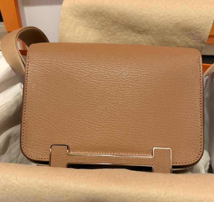 ゲタ,チャイ,シェーブル,S金具,B刻印（ブランドバッグ）の商品画像 - 査定依頼日：2026年1月19日 - 最高査定価格：650,000円