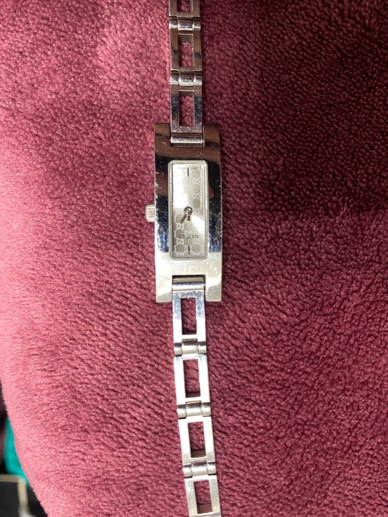 グッチ　時計（高級時計）の商品画像 - 査定依頼日：2026年2月20日 - 最高査定価格：8,000円