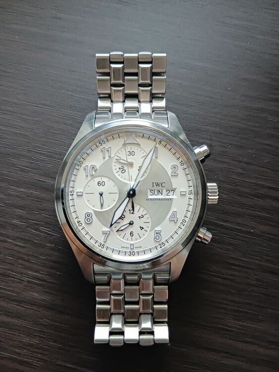 IWC パイロットウォッチ （高級時計）の商品画像 - 査定依頼日：2025年7月28日 - 最高査定価格：410,000円