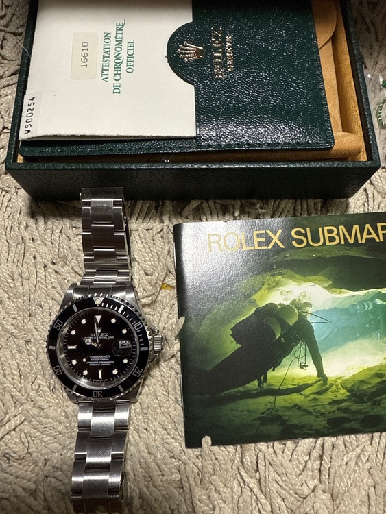ロレックス サブマリーナー 1661（高級時計）の商品画像 - 査定依頼日：2025年8月25日 - 最高査定価格：13,100,000円