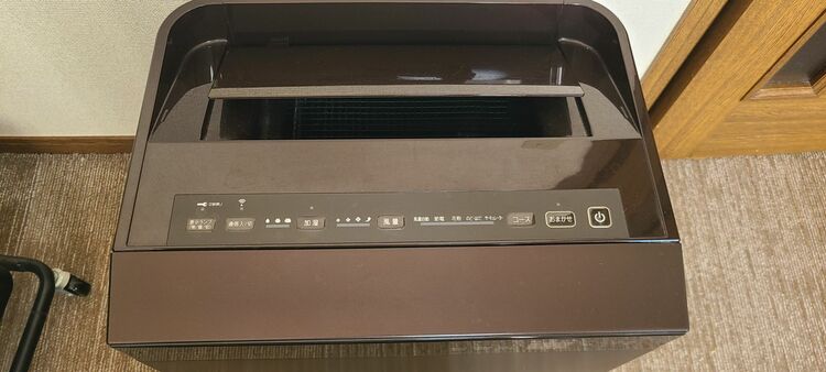 DAIKIN　ストリーマ空気清浄機（家電）の商品画像 - 査定依頼日：2025年12月1日 - 最高査定価格：2,000円