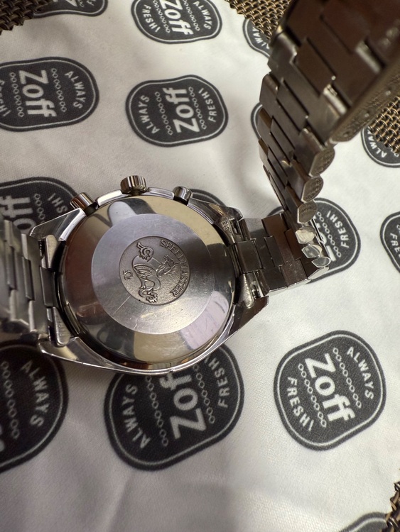 オメガ スピードマスター 3510.5（高級時計）の商品画像 - 査定依頼日：2025年9月15日 - 最高査定価格：2,800,000円