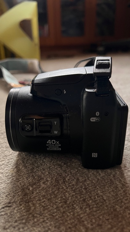 NikonCOOLPIXB500（カメラ）の商品画像 - 査定依頼日：2026年4月15日 - 最高査定価格：9,000円