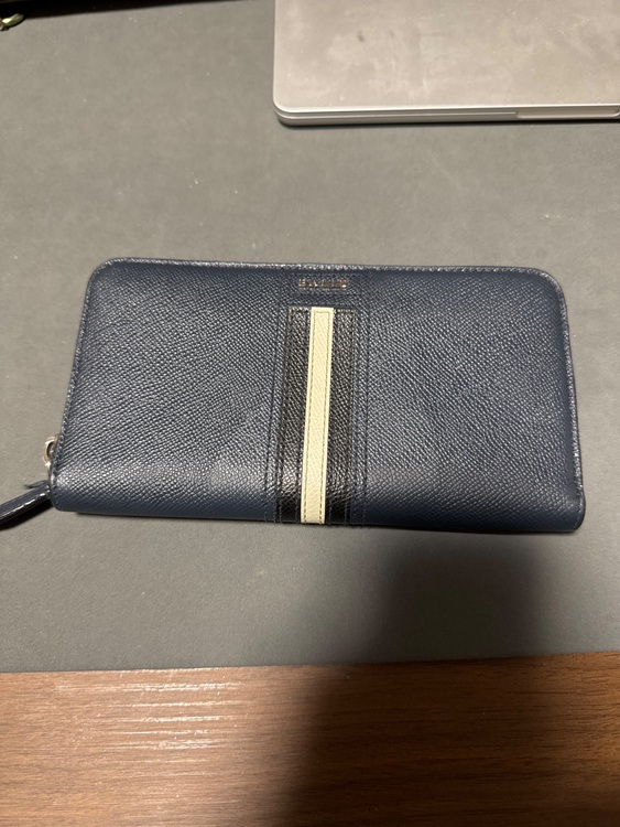 BALLY 長財布（ブランド財布・小物）の商品画像 - 査定依頼日：2025年11月24日 - 最高査定価格：100,000円
