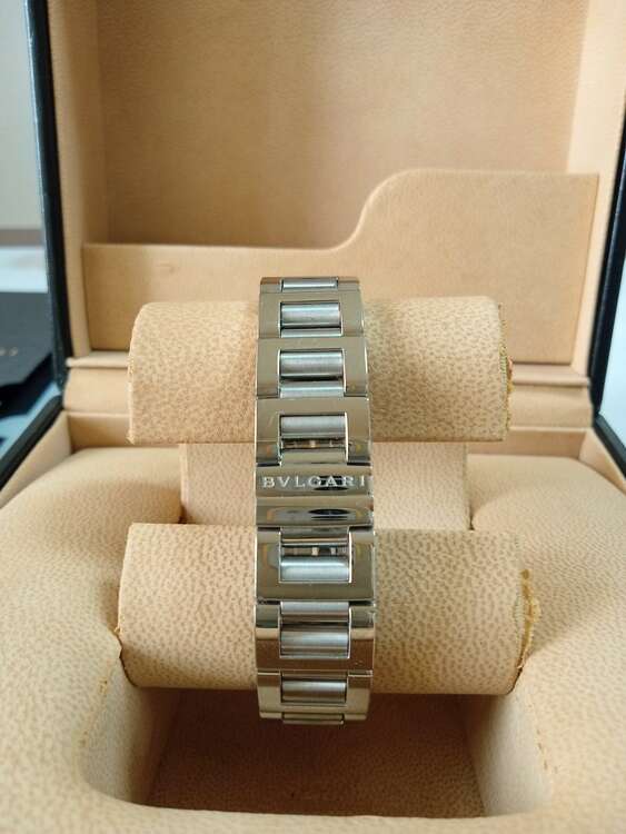 BVLGARI　レッタンゴロ（高級時計）の商品画像 - 査定依頼日：2025年2月8日 - 最高査定価格：45,000円