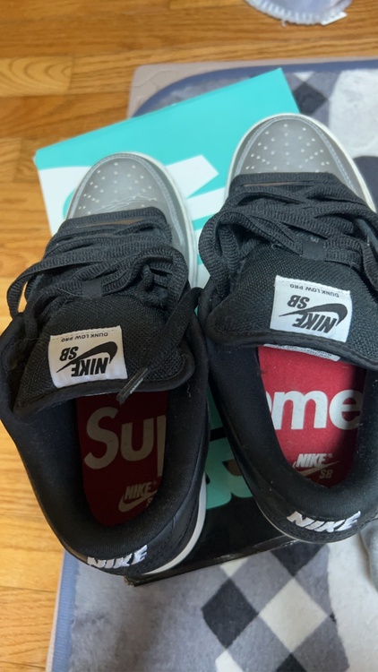 supreme nike sb（古着・ファッション）の商品画像 - 査定依頼日：2026年1月17日 - 最高査定価格：13,000円