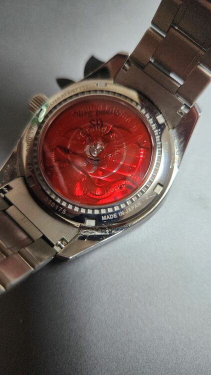 セイコー グランドセイコー SBGA421（高級時計）の商品画像 - 査定依頼日：2025年7月13日 - 最高査定価格：750,000円