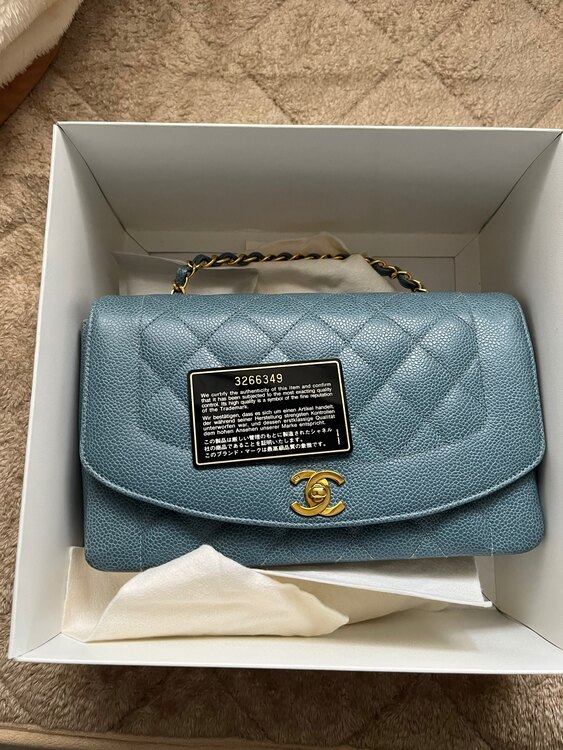 マトラッセ（ブランドバッグ）の商品画像 - 査定依頼日：2025年4月22日 - 最高査定価格：1,100,000円