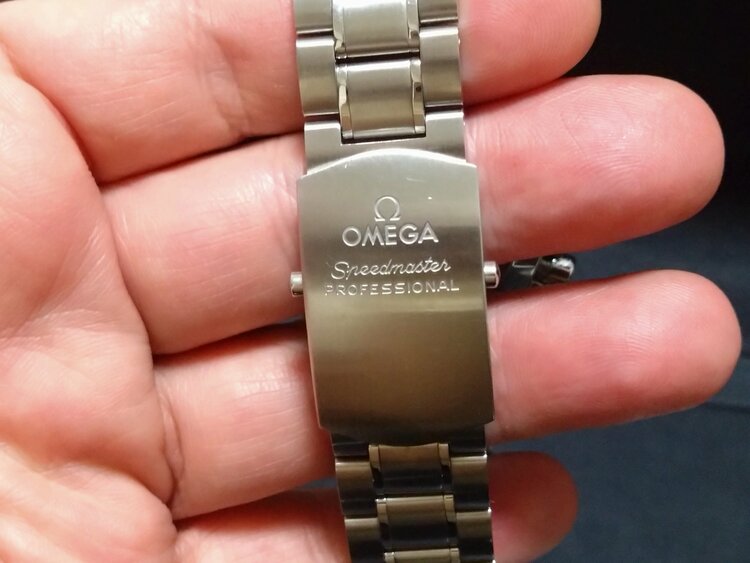 スピードマスタープロフェッショナル（高級時計）の商品画像 - 査定依頼日：2025年12月23日 - 最高査定価格：650,000円