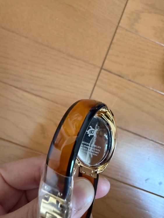 トータスジュエリー べっ甲 腕時計（高級時計）の商品画像 - 査定依頼日：2026年3月29日 - 最高査定価格：10,000円