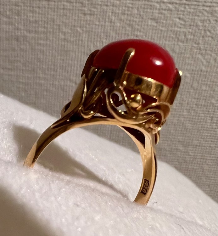 k18 指輪   リング　赤珊瑚（金・貴金属）の商品画像 - 査定依頼日：2023年2月27日 - 最高査定価格：10,000円