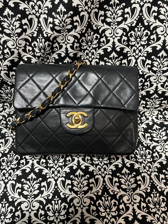 ミニマトラッセ（ブランドバッグ）の商品画像 - 査定依頼日：2023年1月20日