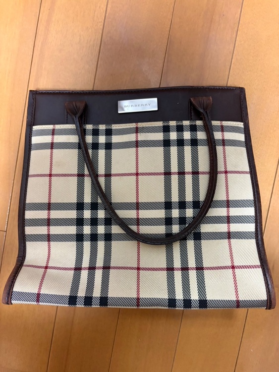 その他 バーバリー （ブランドバッグ）の商品画像 - 査定依頼日：2025年12月2日 - 最高査定価格：10,000円