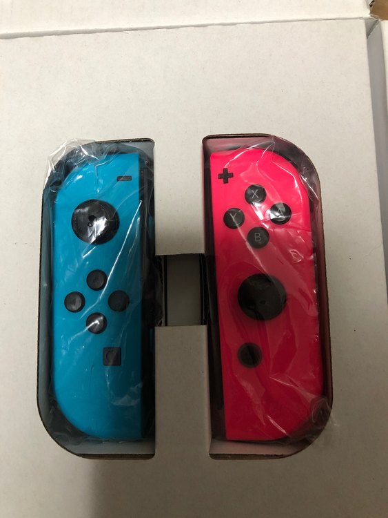 Nintendo Switch（ゲーム機本体・ゲームソフト）の商品画像 - 査定依頼日：2023年5月15日 - 最高査定価格：8,000円