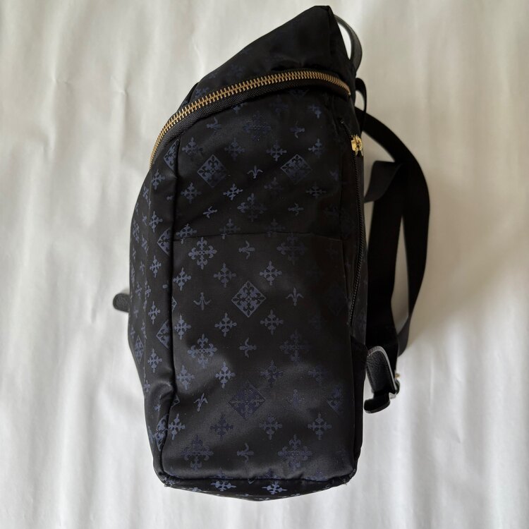 ラシット　リュック（ブランド財布・小物）の商品画像 - 査定依頼日：2025年5月7日 - 最高査定価格：4,000円