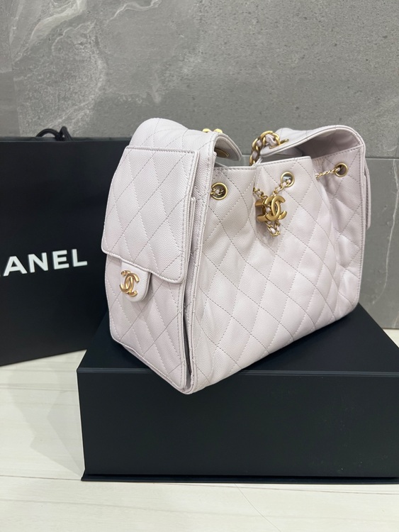 トゥウェンティーファイブ　スモール（ブランドバッグ）の商品画像 - 査定依頼日：2025年10月31日 - 最高査定価格：720,000円