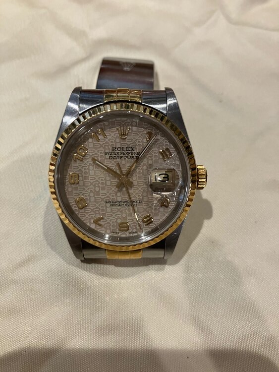 ロレックス デイトジャスト 16234（高級時計）の商品画像 - 査定依頼日：2025年2月3日 - 最高査定価格：920,000円