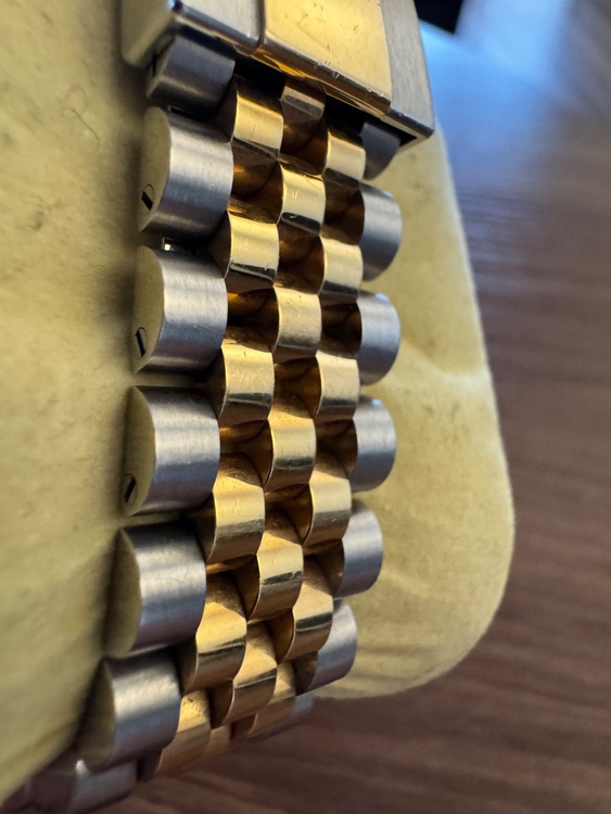 GMTマスター（高級時計）の商品画像 - 査定依頼日：2025年10月5日 - 最高査定価格：3,080,000円