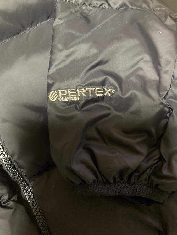 thisisneverthat（古着・ファッション）の商品画像 - 査定依頼日：2026年3月10日 - 最高査定価格：100,000円