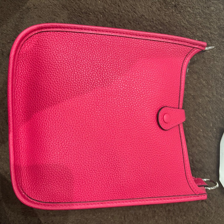 エヴリン tpm ローズメキシコ（ブランドバッグ）の商品画像 - 査定依頼日：2025年11月27日 - 最高査定価格：270,000円