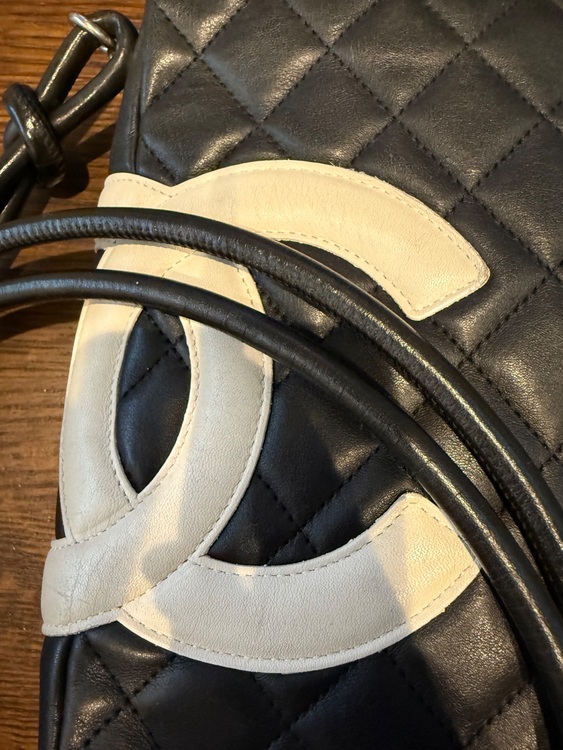 シャネル　カンボンライン　ショルダーバッグ（ブランドバッグ）の商品画像 - 査定依頼日：2025年9月25日 - 最高査定価格：130,000円