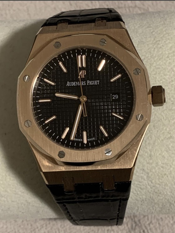 オーデマピゲ ロイヤルオーク （高級時計）の商品画像 - 査定依頼日：2026年1月7日 - 最高査定価格：7,500,000円