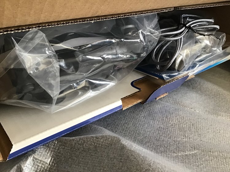 CUH-2200A（ゲーム機本体・ゲームソフト）の商品画像 - 査定依頼日：2023年1月7日 - 最高査定価格：16,000円