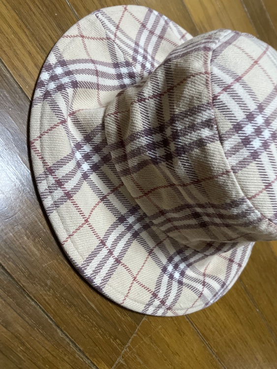 Burberry（古着・ファッション）の商品画像 - 査定依頼日：2026年4月4日 - 最高査定価格：4,000円
